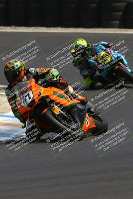 media/Sep-05-2025-CRA (Fri) [[b1fe00145a]]/1pm (Turn 6 Exit)/